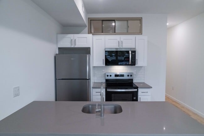 Building Photo - 7246 Rising Sun Ave