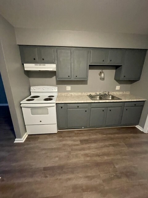 Foto del edificio - 5311 N Detroit Ave