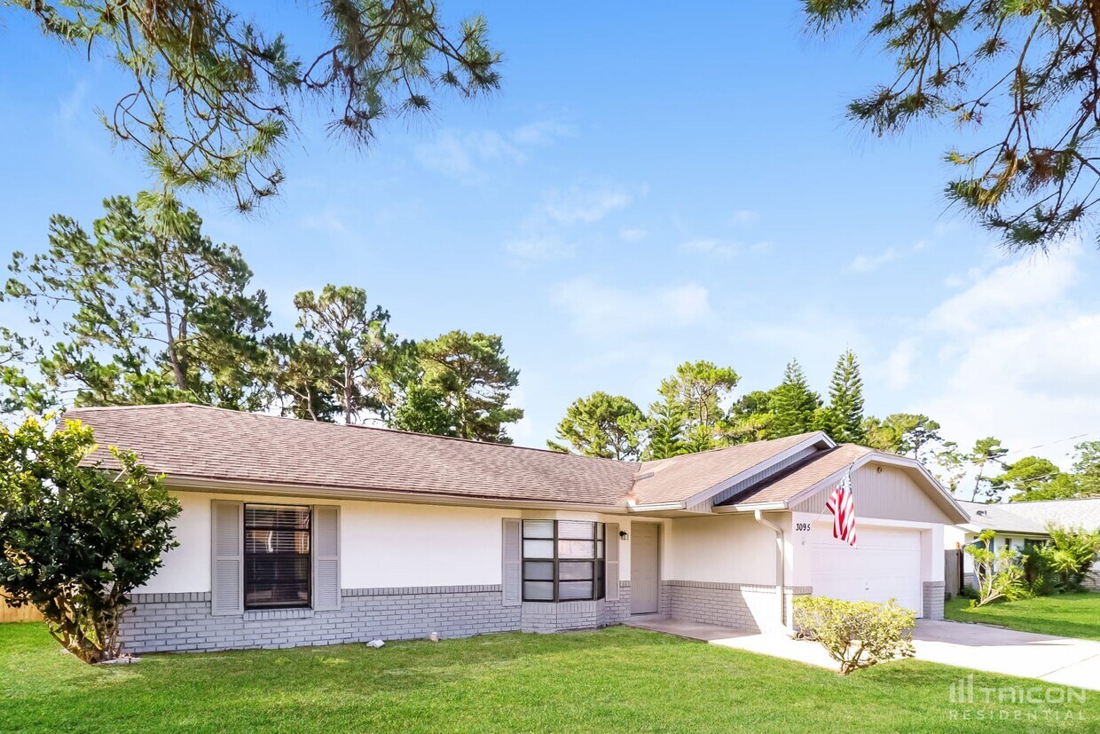 Foto principal - 3095 Branchville Dr