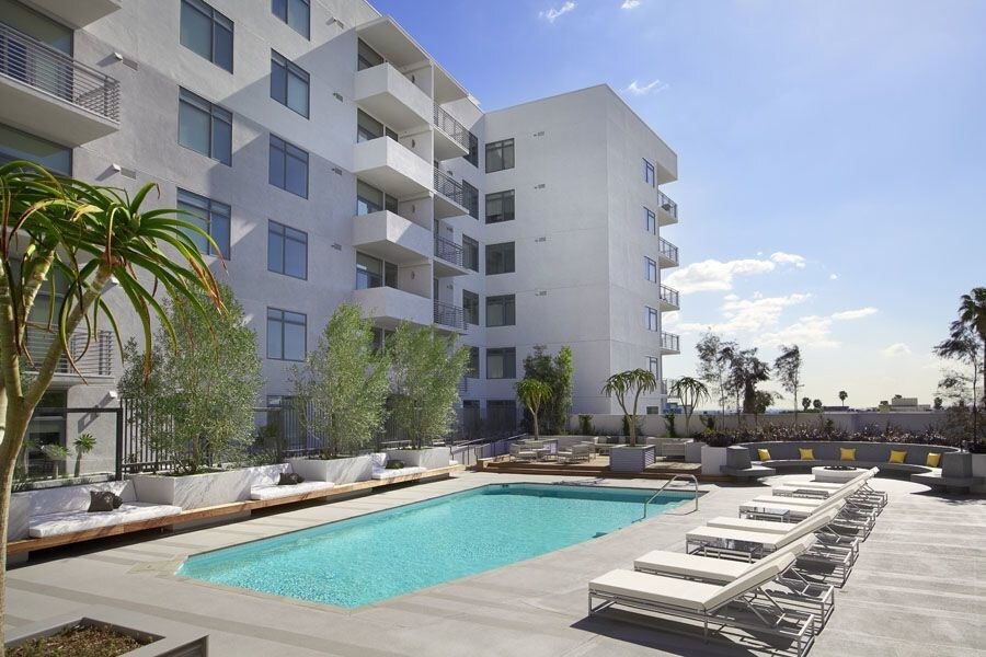 The Avenue Hollywood Apartments In Ca Westside Rentals