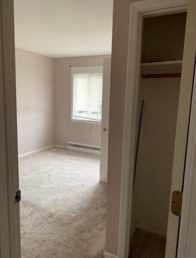 7208 Park Ave, Summit, IL 60501 House Rental in Summit, IL