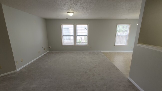 Building Photo - 1775 Elijah Blue Dr