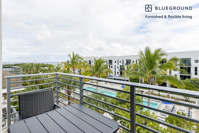 Foto del edificio - 6445 NE 7th Ave