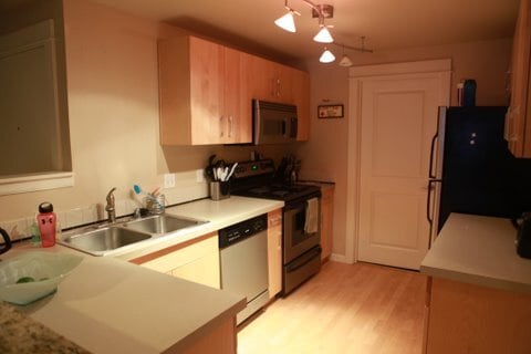 Primary Photo - 724 Kirkland Cir