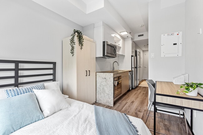 Building Photo - 417Nelson