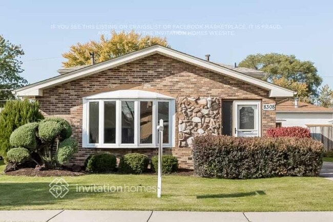 Building Photo - 8308 S 77th Ct