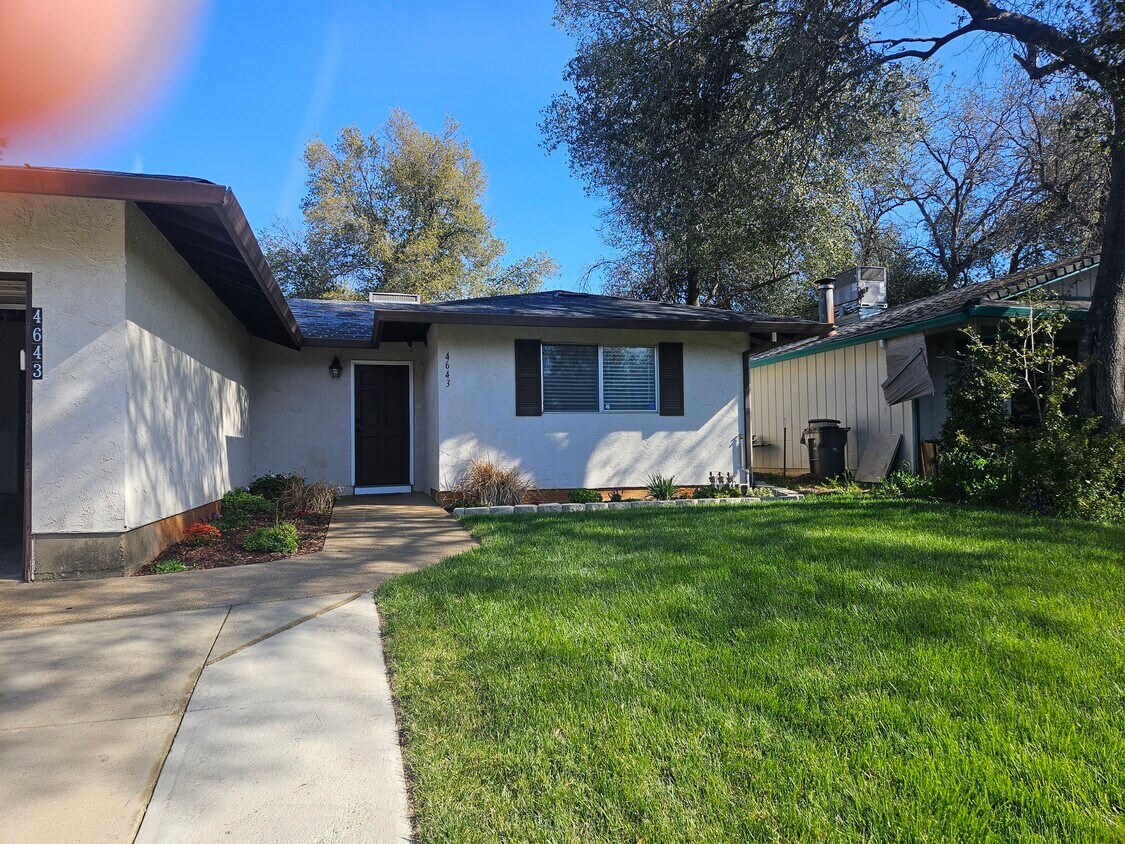 4643 Fort Peck St, Shasta Lake, CA 96019 House Rental in Shasta Lake