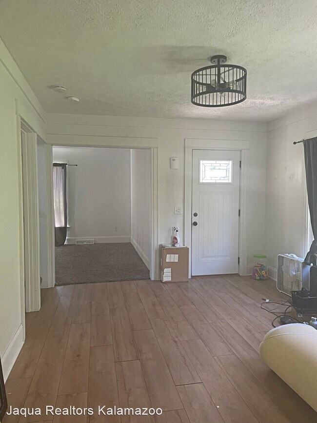 Foto del edificio - 4 br, 2 bath House - 1916 Cameron Street