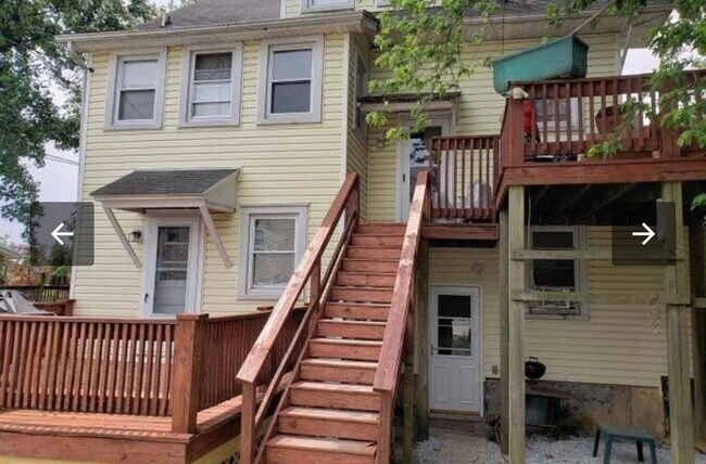 Foto del edificio - 2922 E Cold Spring Ln