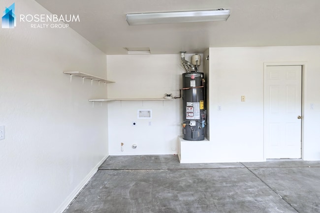 Building Photo - Charming 2-bedrooms, 2-baths duplex home in Prescott Valley!