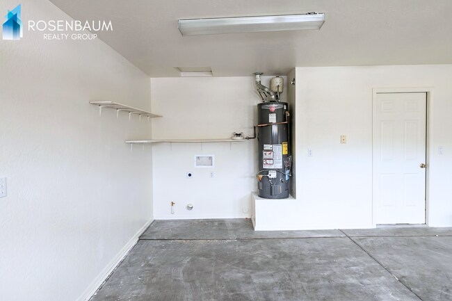 Foto del edificio - Charming 2-bedrooms, 2-baths duplex home in Prescott Valley!