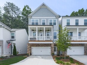 Building Photo - 499 Bishop Ln