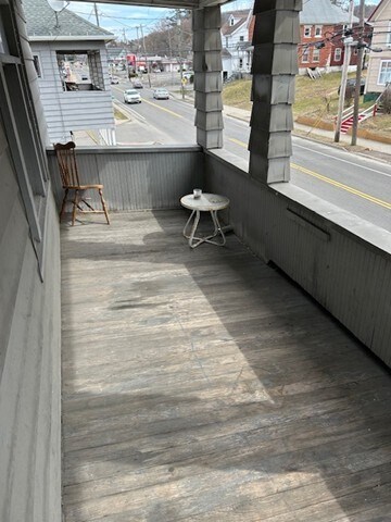 Foto del edificio - 231 Conklin Ave
