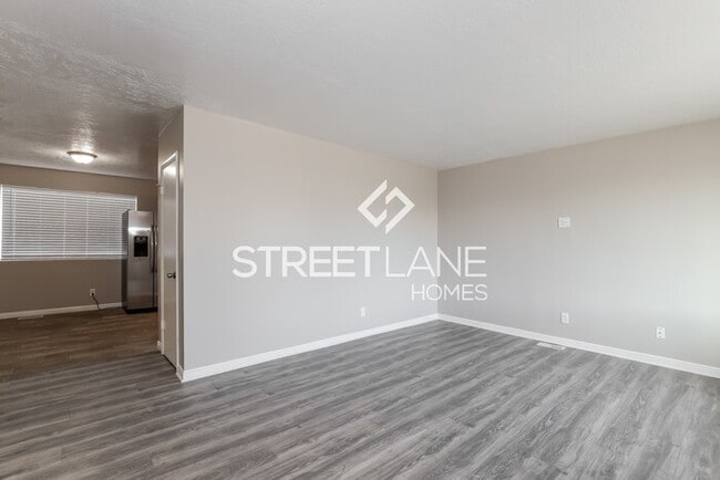 Building Photo - NOW OFFERING HALF OFF FIRST FULL MONTH!