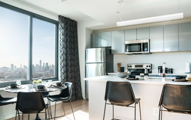 Foto del edificio - 613 Pavonia Ave