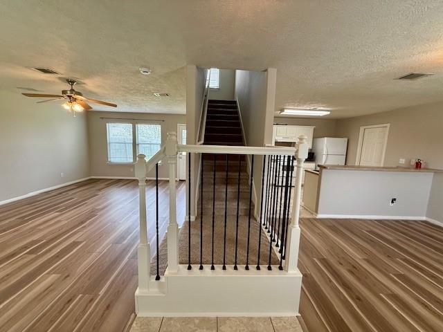 Foto del edificio - 28834 Red River Loop