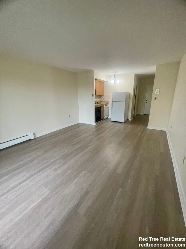 Foto del edificio - 385 Massachusetts Ave