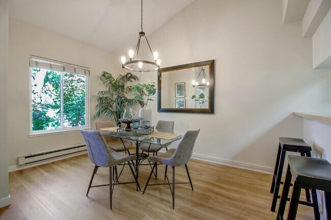 Foto del edificio - 915 Apricot Ave