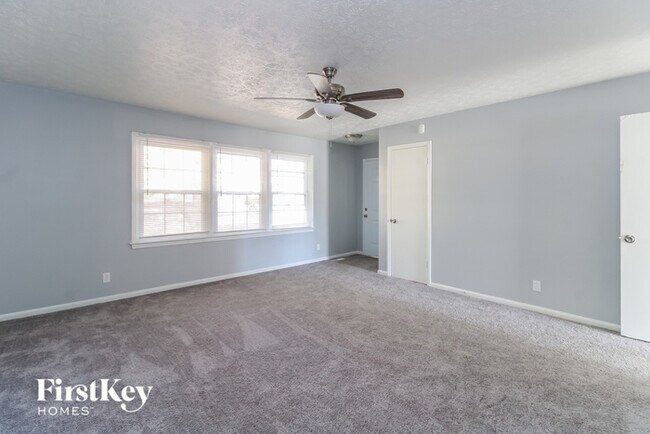 Foto del edificio - 4118 Kingsland Cir