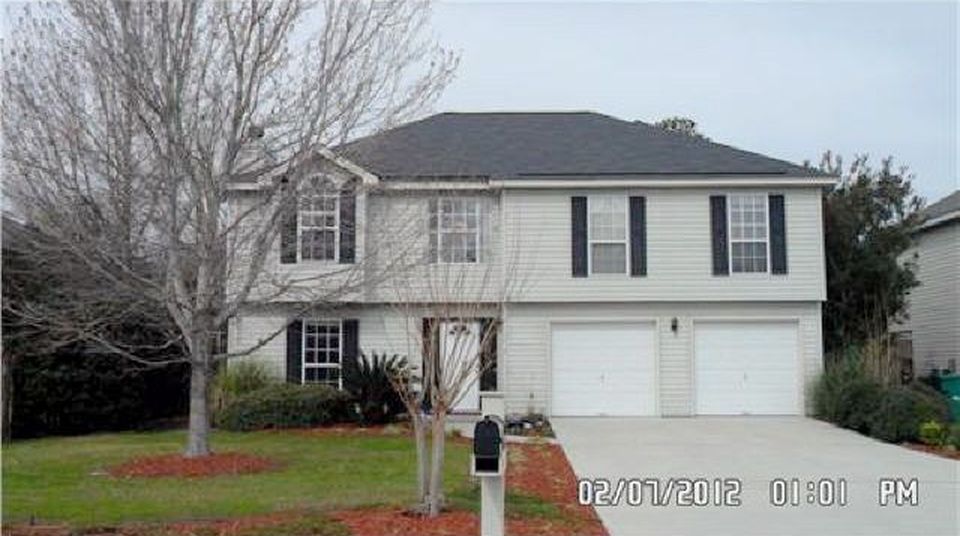 Primary Photo - 104 Hightide Ln