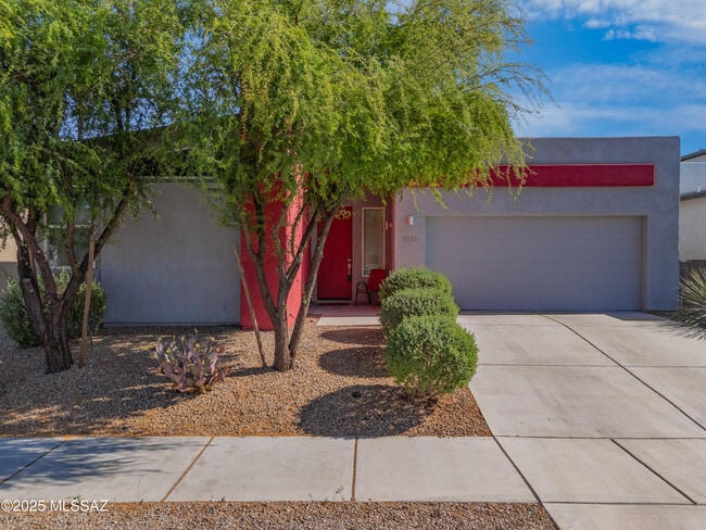 Building Photo - 7526 E Chalkboard Ct