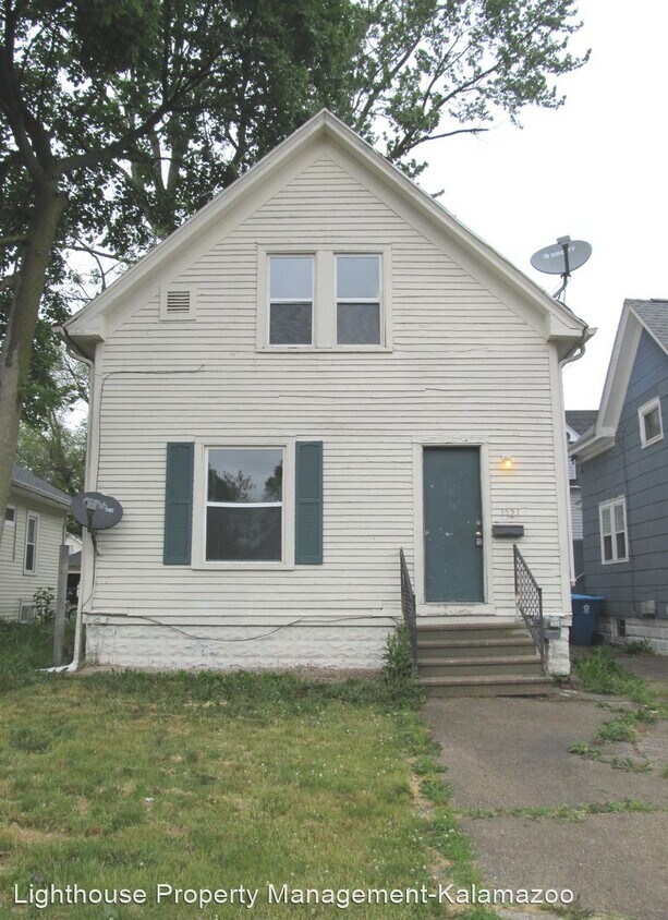 Primary Photo - 3 br, 1.5 bath House - 1721 Egleston Avenue
