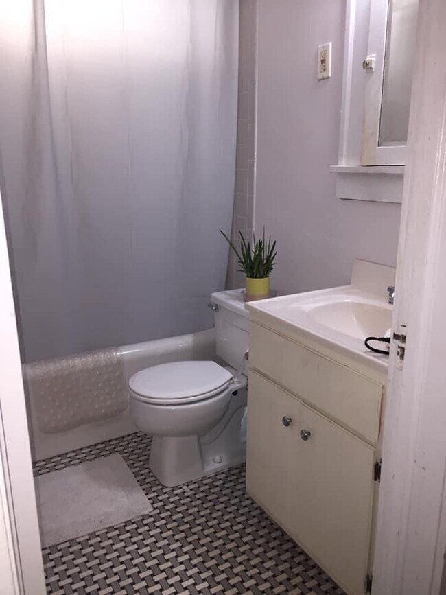 Foto del edificio - 144 Adams St