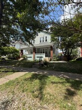 Building Photo - 250 E Tulane Rd