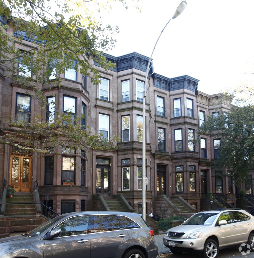 Foto principal - 486 1st St