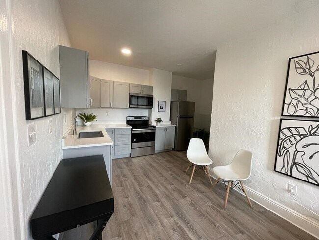 Foto del edificio - 8 Kenwood St