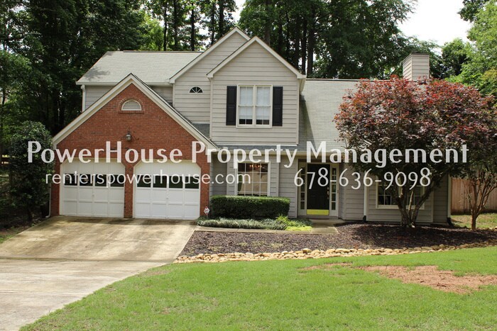 Primary Photo - 220 Red Oak Ln