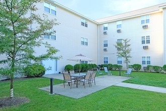 Building Photo - Meridian Point