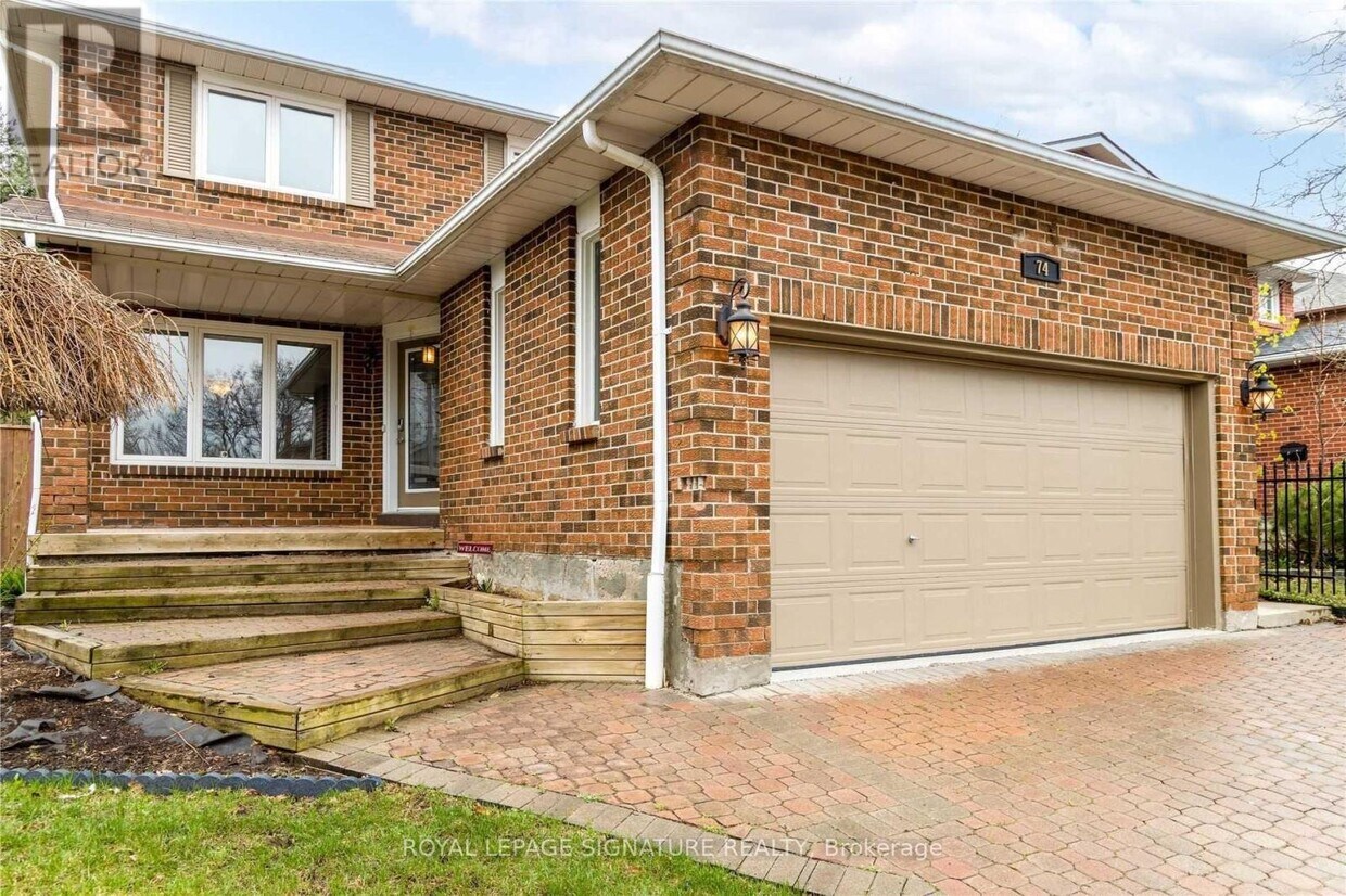 Photo principale - 74 Bonham Blvd