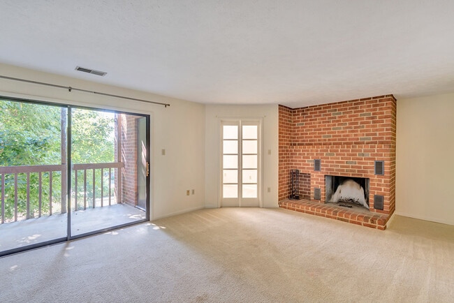 Building Photo - 134 Turtle Creek Rd