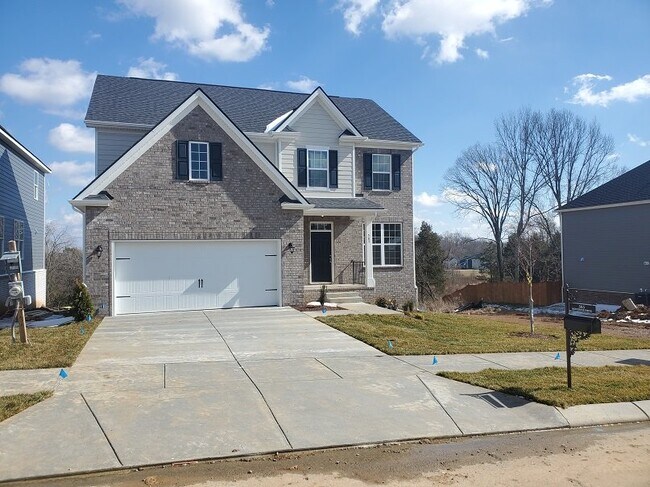Building Photo - Beautiful, like new home in Mt Juliet with...