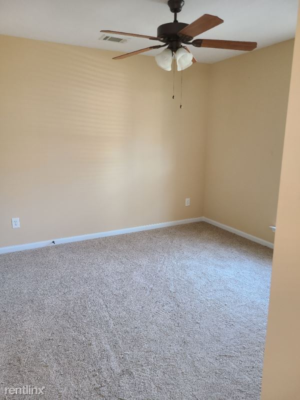 Foto del edificio - 2 br, 2 bath Townhome - 122 Village Run