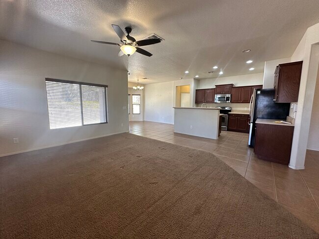 Foto del edificio - 1210 Paso Robles Ave