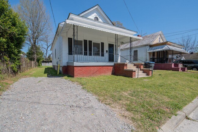 Foto del edificio - Updated 2 BD/ 2 BA home in Harrisburg avai...