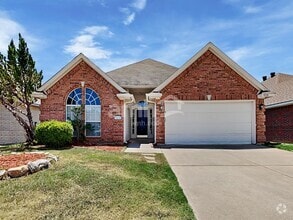 Building Photo - 9020 Saranac Trl