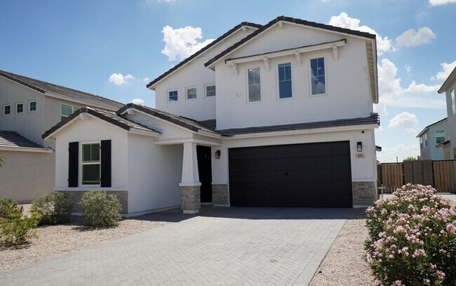 Foto del edificio - 531 E Bamboo Ln