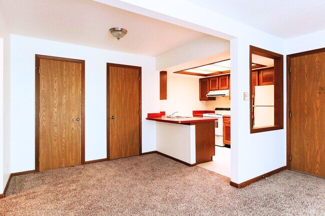 Foto del edificio - Welcome Home to Lagrange Living