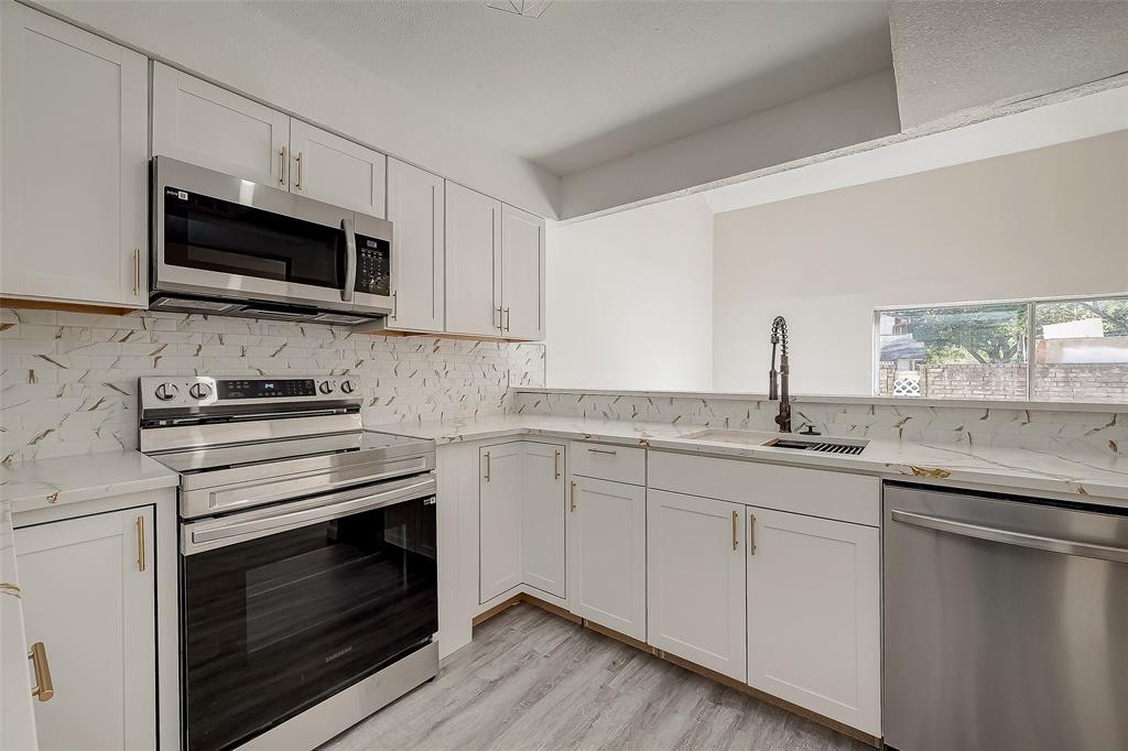 Primary Photo - 12632 Newbrook Dr