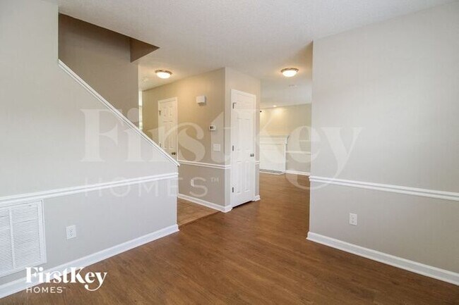 Building Photo - 3904 Waldon Ct