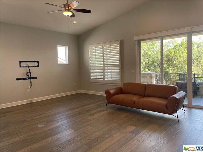 Foto del edificio - 509 Freeing Oak St