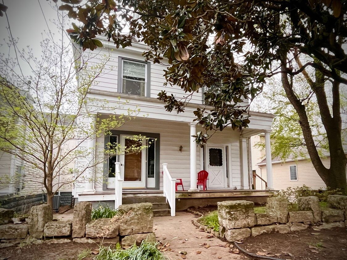 Primary Photo - Four Bedroom Historic Clifton Gem!