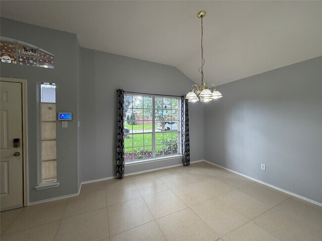 Foto del edificio - 9803 Hallmark Ln