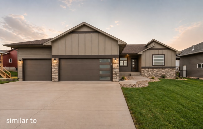 Building Photo - 1624 W Legacy Dr