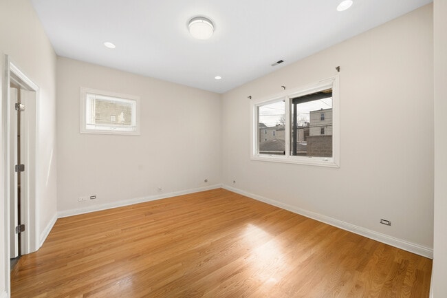 Foto del edificio - 938 N Washtenaw Ave