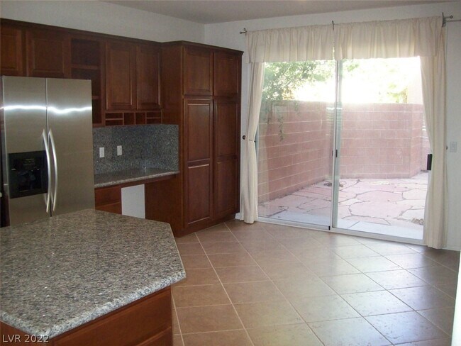 Foto del edificio - 2214 Cast Pebble Dr