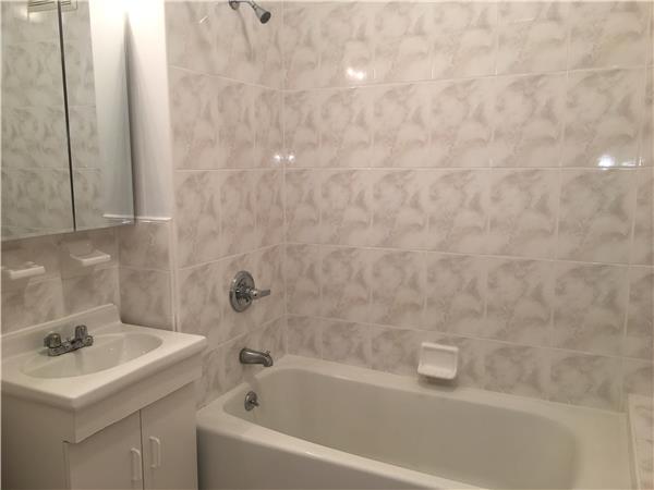 Foto del edificio - 331 3rd St